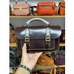 Handmade thickened oil-waxed vegetable-tanned leather messenger bag